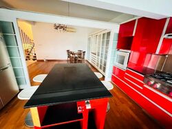 Townhouse Apartments (D9), Apartment #512564301